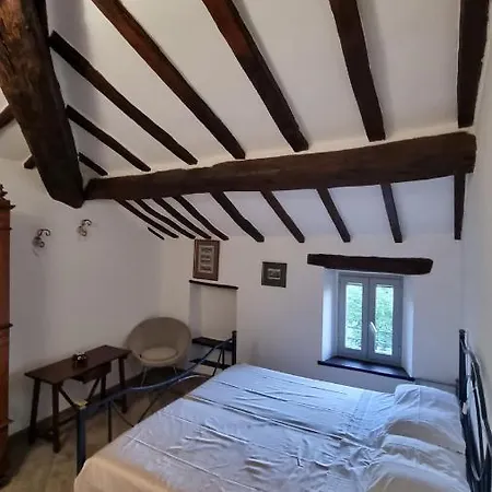 Tenuta La Scure Il Focolare קורטונה