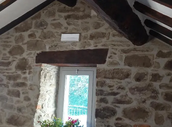 Holiday home Tenuta La Scure Il Focolare