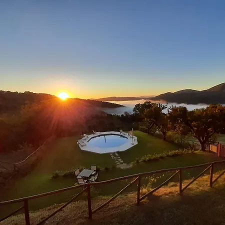 Tenuta La Scure Il Focolare * Cortona